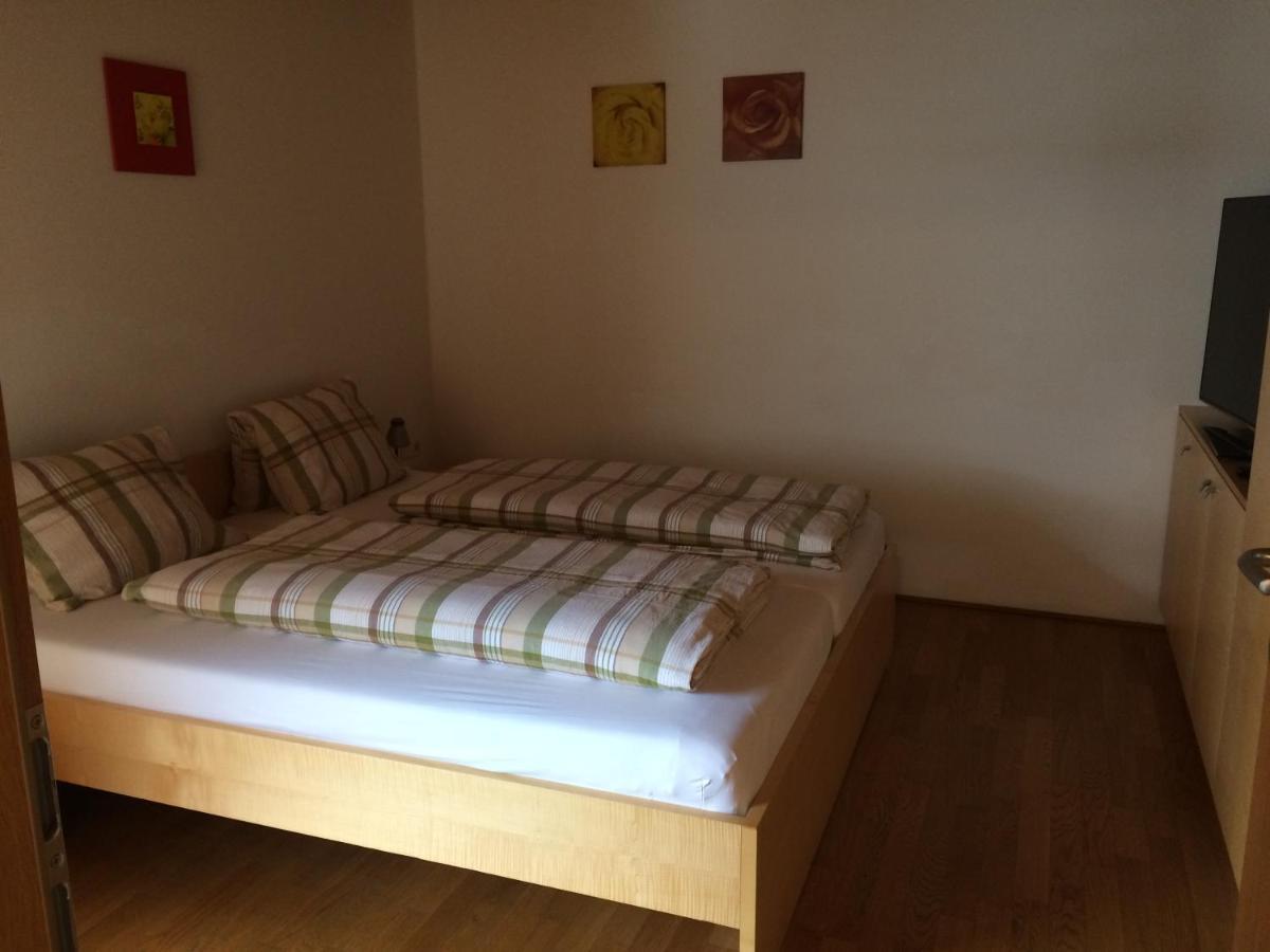 Waeldermetzge Huettenzimmer Und Wohnungen Warth  Esterno foto