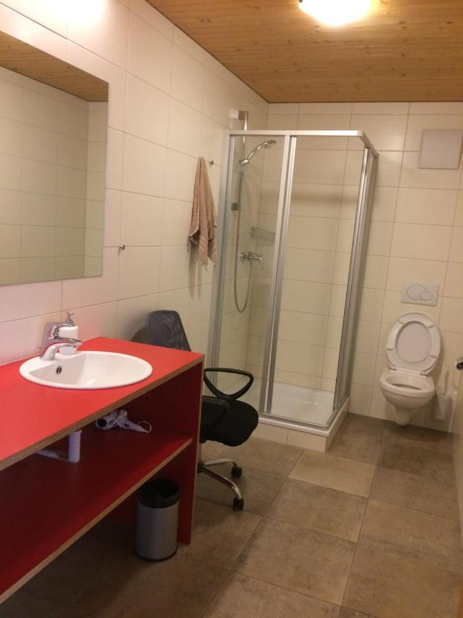Waeldermetzge Huettenzimmer Und Wohnungen Warth  Esterno foto